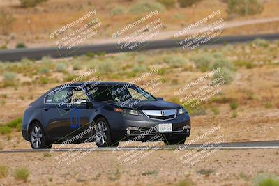 media/Jun-01-2025-CalClub SCCA (Sun) [[eae223c5dd]]/Group 1/Track Event 5/